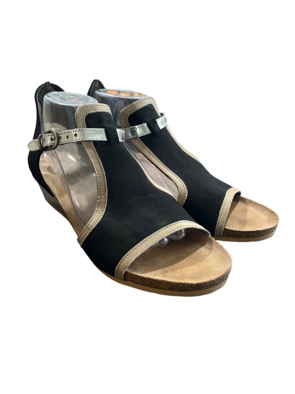 Naot Fiona Wedge Sandal Womens Size 11 Open-Toe Black Leather - Picture 2 of 9